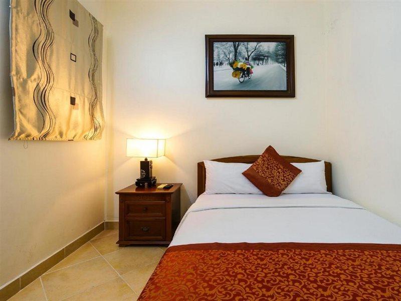 Bich Duyen Hotel Хошимин Экстерьер фото