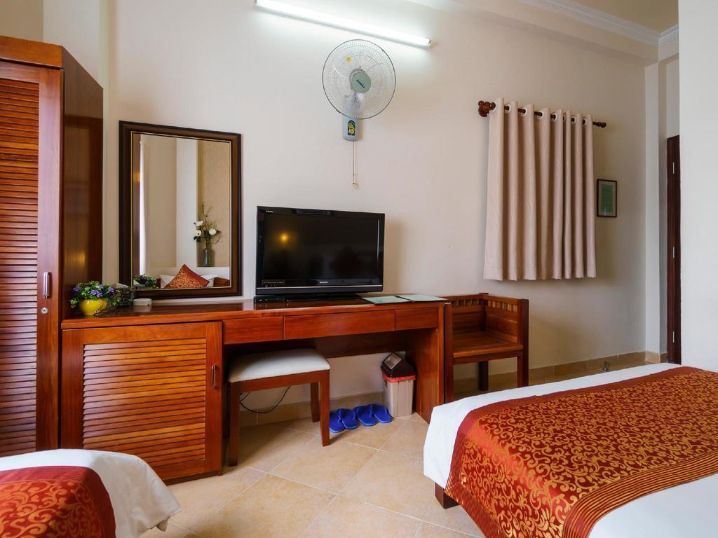 Bich Duyen Hotel Хошимин Экстерьер фото