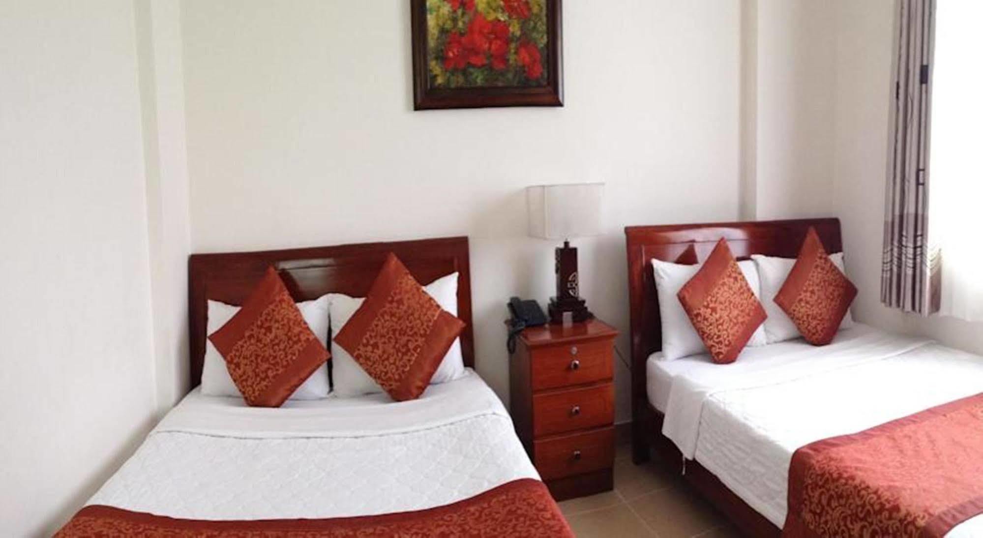 Bich Duyen Hotel Хошимин Экстерьер фото
